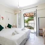 Apartament Holidays