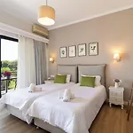 Apartament Holidays