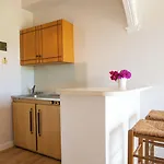Holidays Apartament Ýpsos