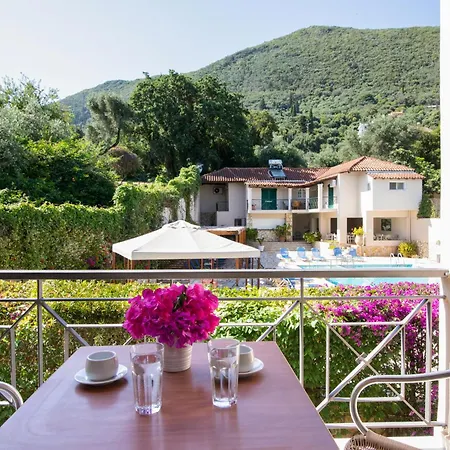 Lägenhet Holidays Ypsos