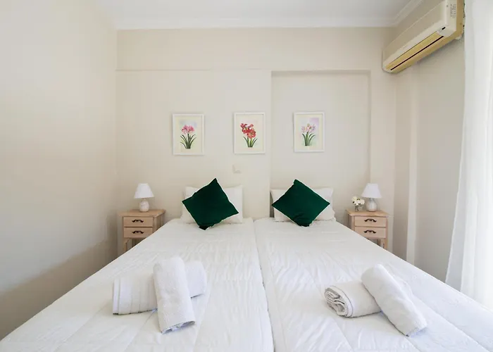 Apartament Holidays *